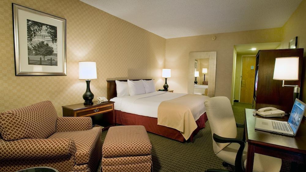 Holiday Inn Washington-Dulles International Airport By Ihg Sterling Esterno foto